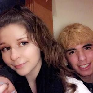 Meet your Posher, Carissa